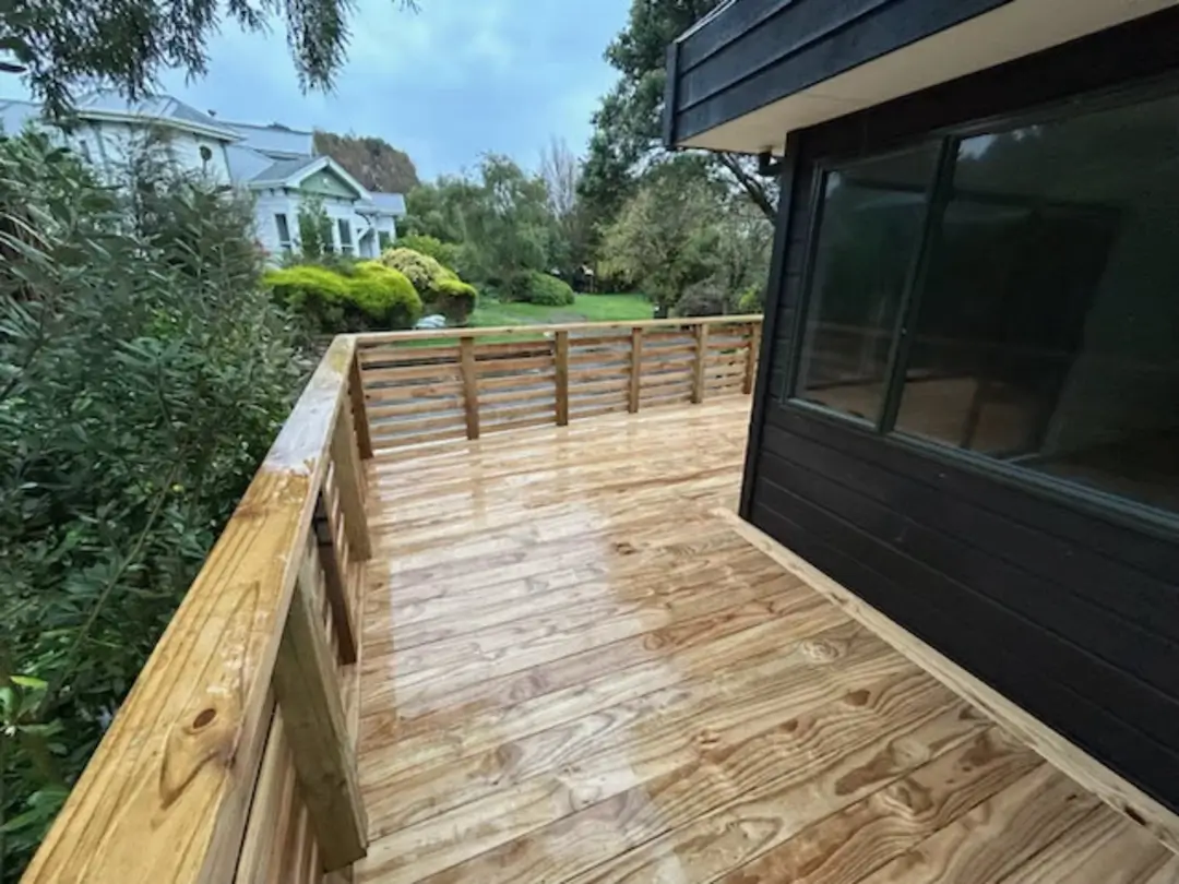 wood-decking-waikanae-home-natural-wooden-resistant-kapiti-coast